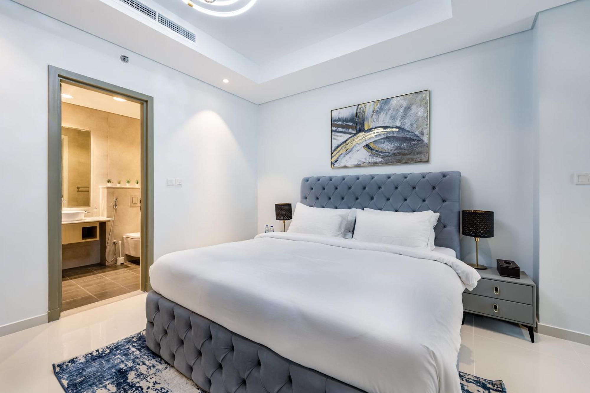 Aliving Luxe 2Br With Burj Khalifa View Infinity Pool Midtown-4704 Apartment Dubai Exterior photo